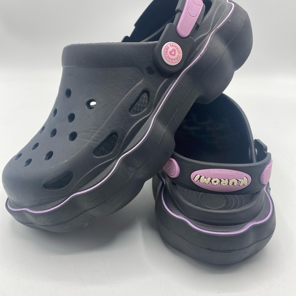 Sanrio Kuromi Slides Black Charms Women’s Size 5.5 - 6 Slipper Sanrio Characters - Picture 4 of 6